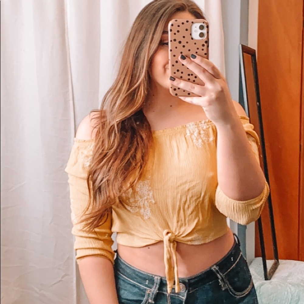 cropped yellow top - Picture 1 of 1